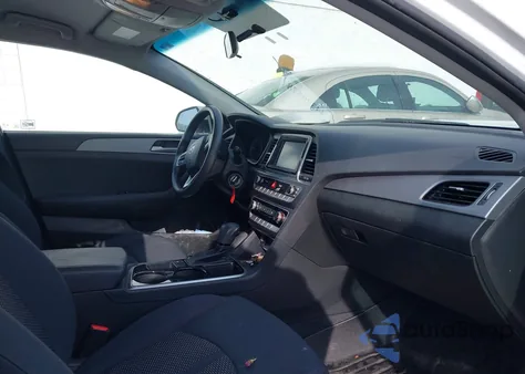 2019 Hyundai Sonata Se from USA, damaged, VIN 5NPE24AF8KH767532
